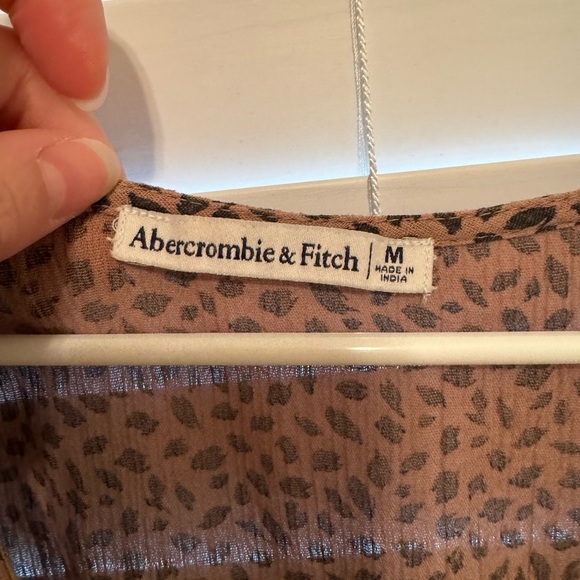 Abercrombie & Fitch Brown Dot Tie Front Blouse - Picture 4 of 6